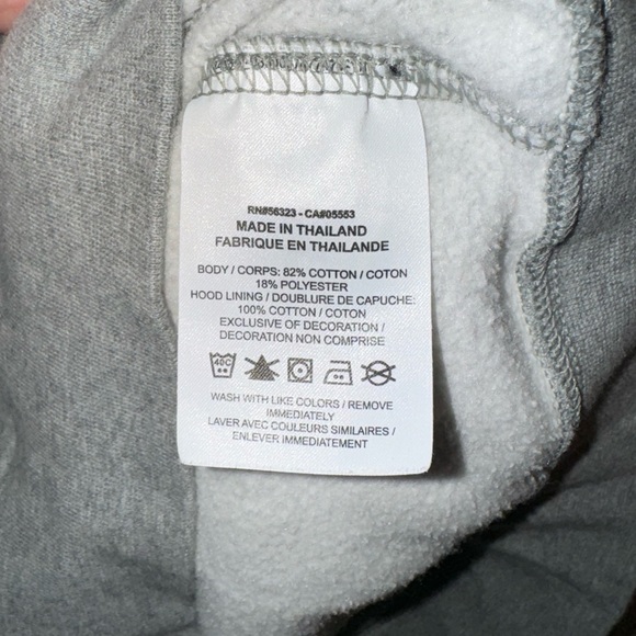 Worn once. Nike gray pullover size S. - Picture 5 of 5